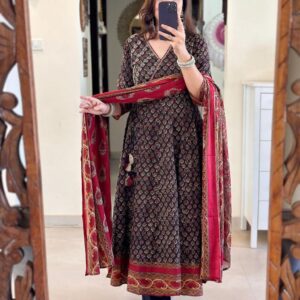 Beautiful printed with Handwork Anarkali Kurta Dupatta Set in new Summer Color