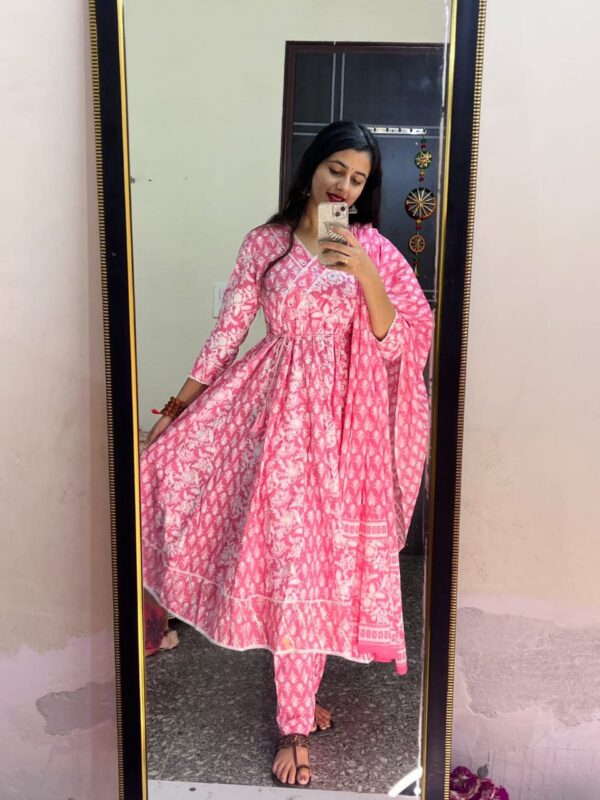 PURE COTTON ARAKH PRINT ANARKALI KU RTI