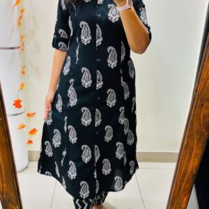Co-ord set in Aline pattern paired with Ankle length pant