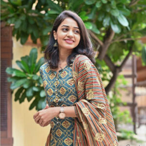 Floral Print Kurti Set* - Kurti with a neckline and Fancy Moti Buttons with 3/4 sleeve paired with set bottom and Dupatta