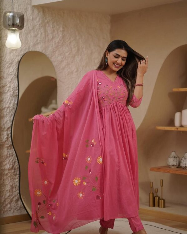 Women's printed cotton kurta & pant or dupatta set