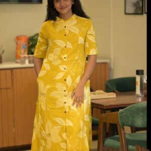 New designer Co-ord set in an Aline pattern paired with Ankle length pant