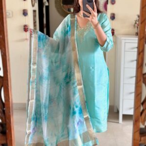 Beautiful Heavyweight 3pcs kurti set sequins with handwork work Suit beautifully decorated
